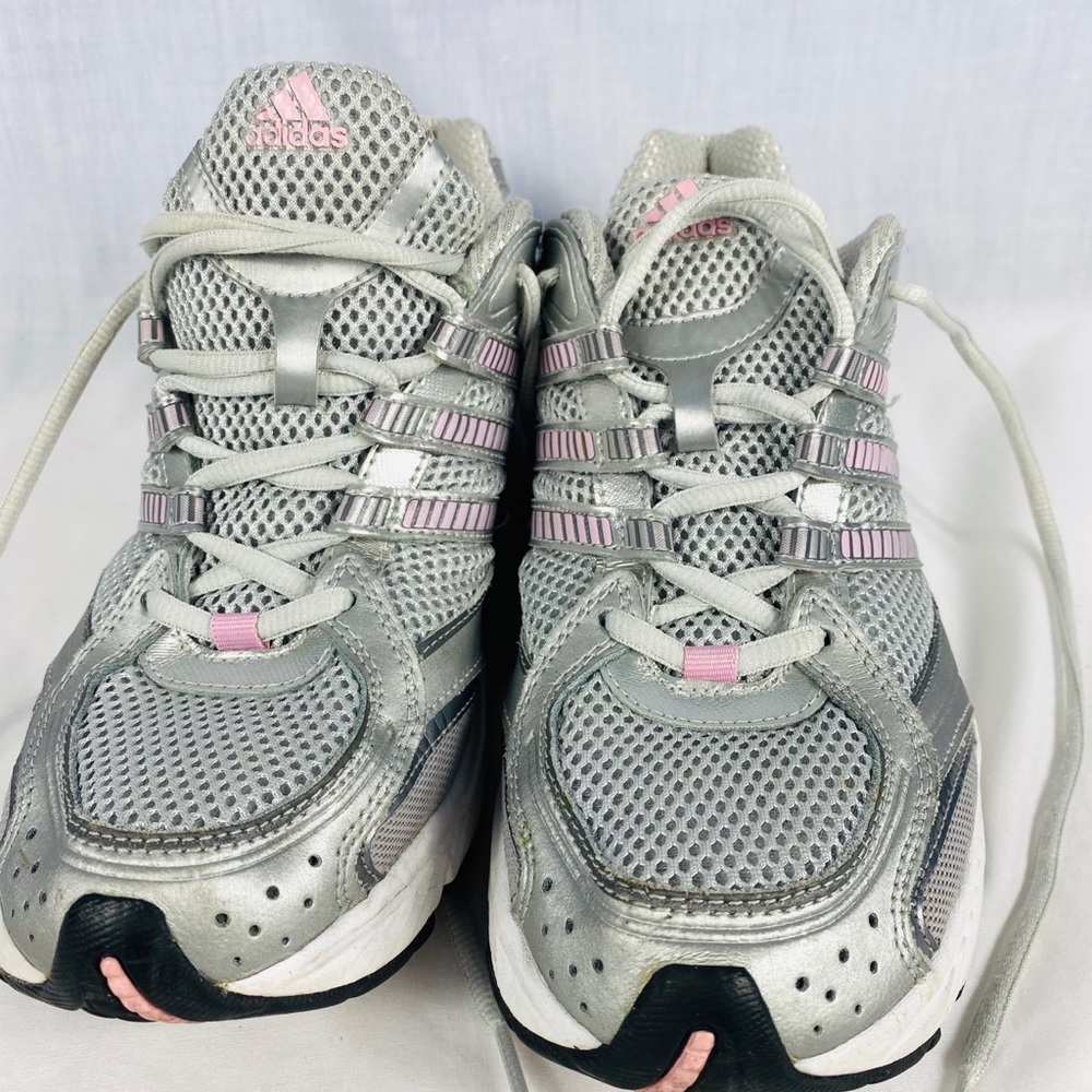 Adidas Tennis shoes